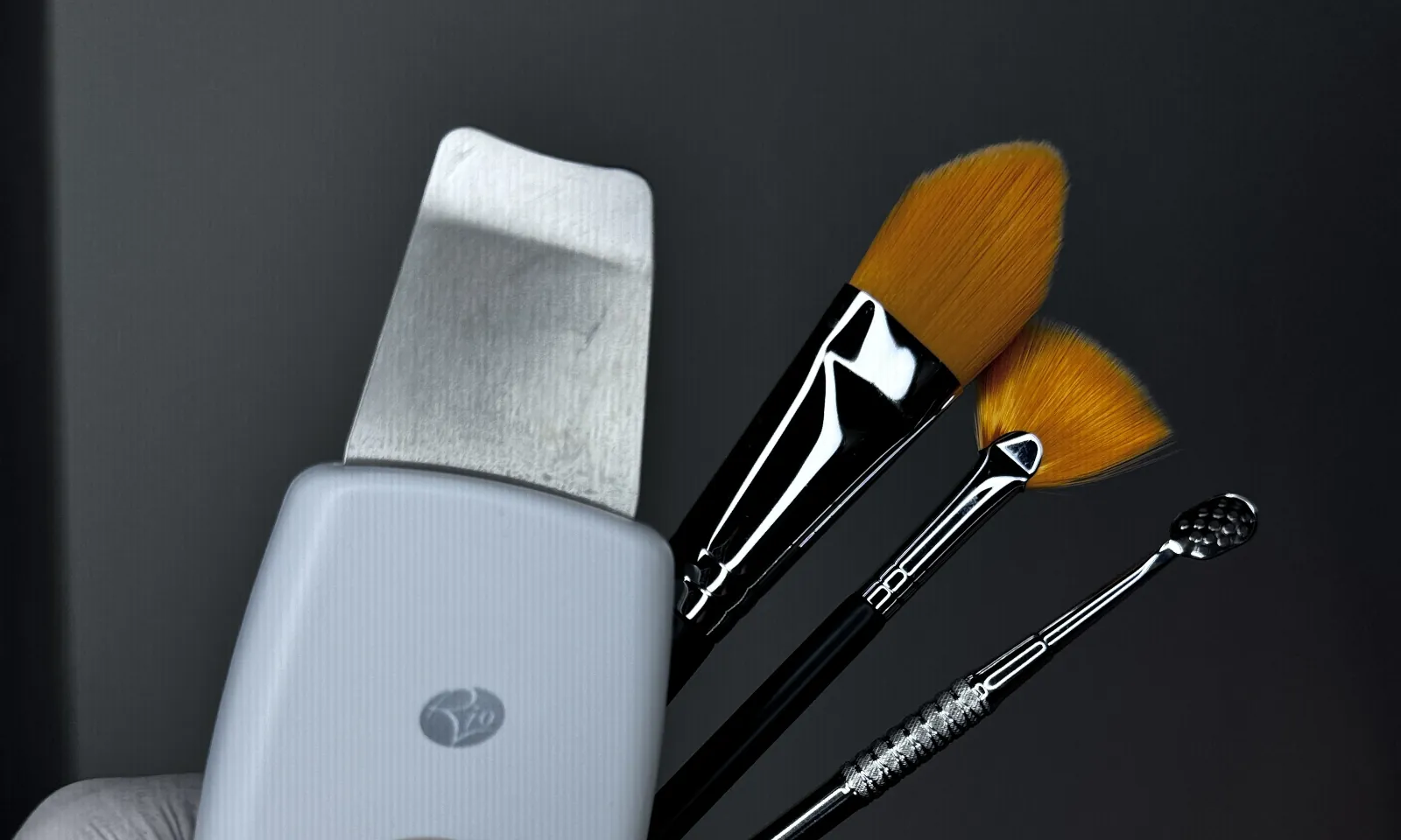 Почему регулярное очищение лица так важно?